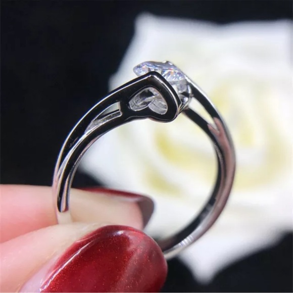Simple Women Elegant Cubic Zirconia 925 Silver Rings Wedding Jewelry - Picture 3 of 3